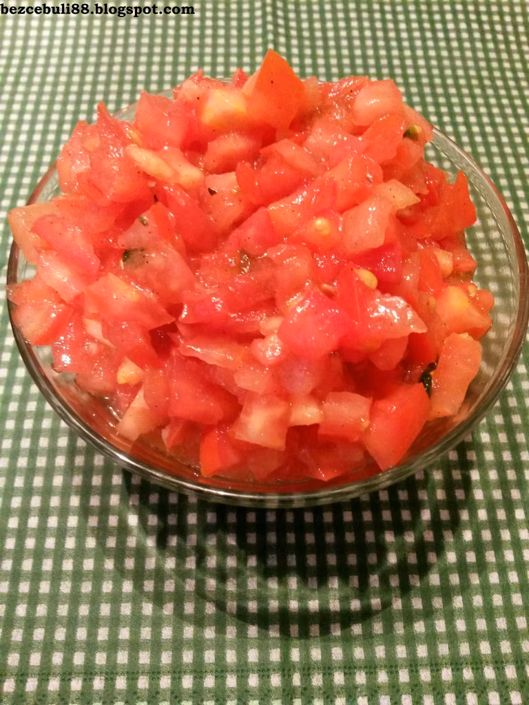 Prosta salsa pomidorowa