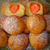 Pączki z truskawkami