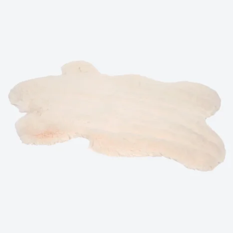 Zdjęcie Ten dywanik z Action za 39 zł zrobi boski efekt w pokoju! Nietypowy kształt, mięciutkie futerko, a czyszczenie to pestka #4