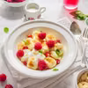 Leniwe pierogi z mąka ryżową Leniwe pierogi z mąka ryżową podane z owocami