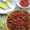 Tarta szpinakowa z czerwoną fasolą i granatem aromatyzowana truflą