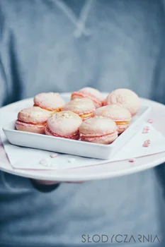MAKARONIKI Z AJERKONIAKIEM