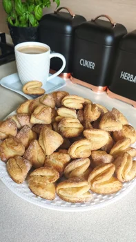 Ciastka twarogowe z cukrem