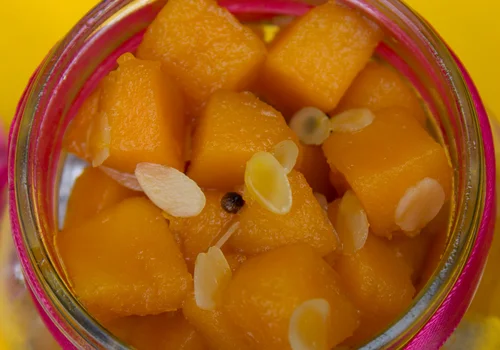 Papryka i ogórki to już przeszłość! Odkryj nowe warzywo, które zdominowało zimowe słoiki!