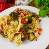 Makaron tagliatelle  z kurczakiem i warzywami - e-PrzepisyKulinarne.pl