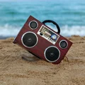 Kara za słuchanie muzyki na plaży! Ten kraj wprowadza surowe przepisy!