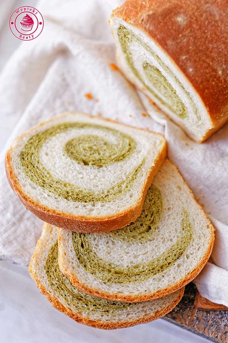 Pszenny chleb z matcha
