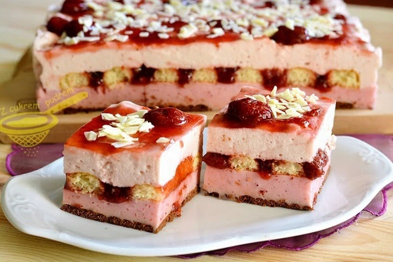 ciasto "Truskawkowa chmurka"
