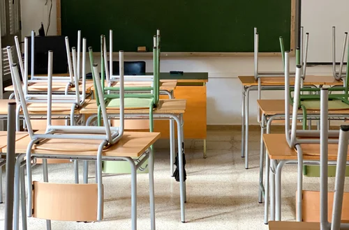 Szkoły i przedszkola z tych miejscowości zawiesiły zajęcia! Niektóre polskie placówki są zamknięte - dzieci zostały w domach