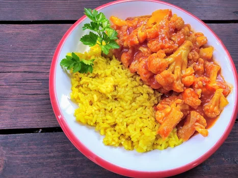 Aloo Gobi, czyli curry z kalafiora i ziemniaków prosto z Indii