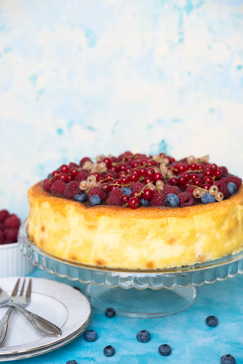 Sernik z mascarpone - Przepis od Po Prostu Pycha