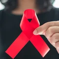 Światowy Dzień AIDS: Zrozumieć, Zapobiegać, Leczyć