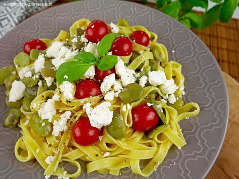 Tagliatelle z bobem – przepis na szybki obiad