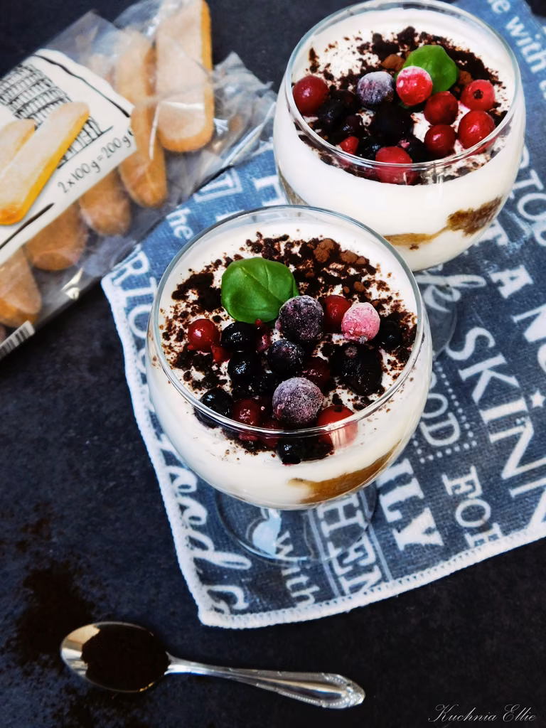 FIT tiramisu w pucharku