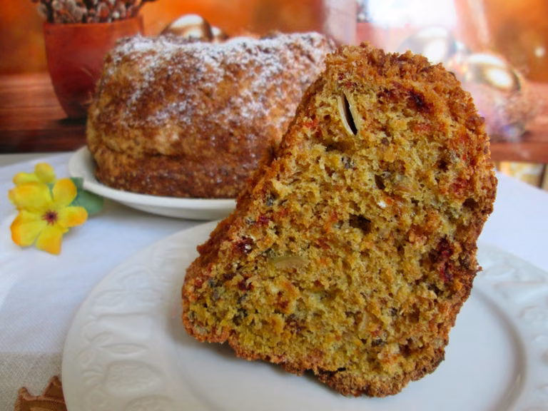 Buraczana babka wielkanocna