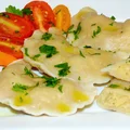 Pierogi z czerwoną soczewicą i ziemniakami