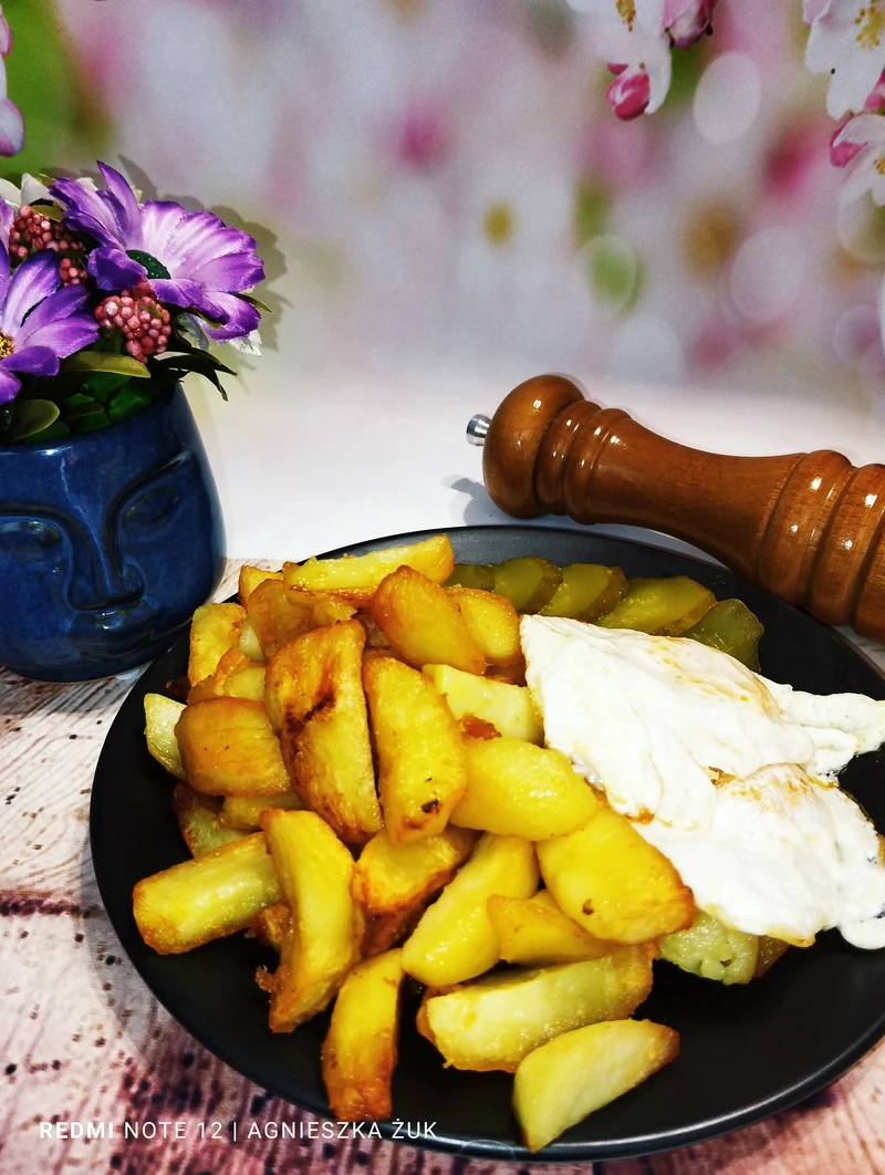 PYSZNE FRYTKI Z MAŁYCH ZIEMNIAKÓW
