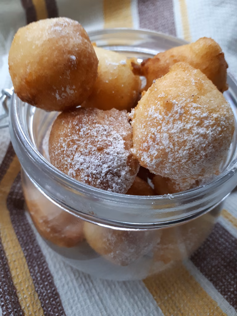 Błyskawiczne mini pączki