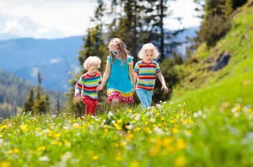 Dofinansowanie do wakacji dla dzieci pracowników! Można skorzystać z krajowych i zagranicznych wycieczek