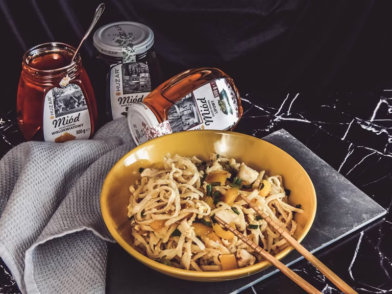 Miodowe Pad Thai - kultowa tajska potrawa