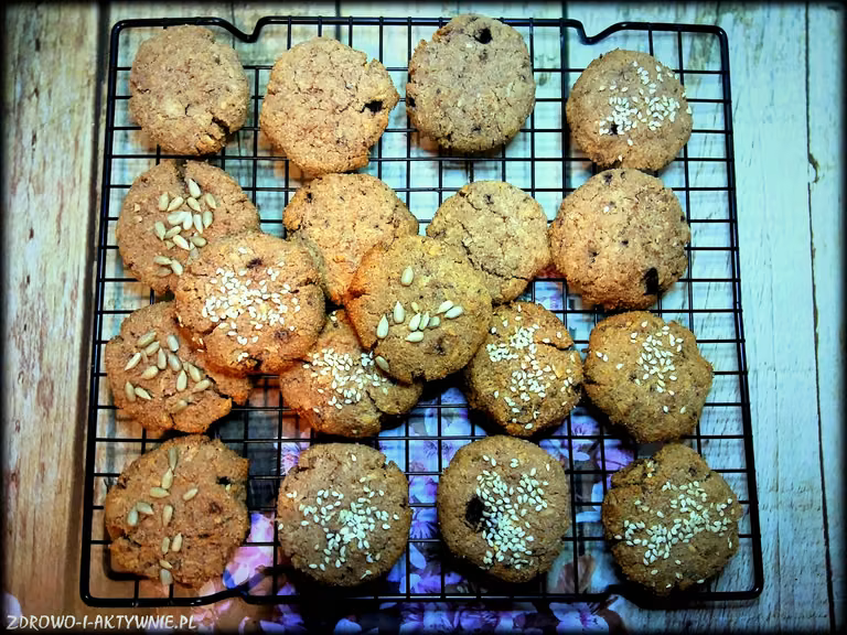 Ciastka z kokosem i czekoladą (bez glutenu, nabiału i cukru)