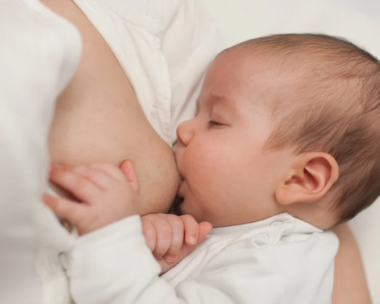 Zdjęcie Karmienie piersią a przeziębienie matki i dziecka #1