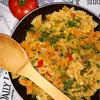 Makaron kokardki w lekkim sosie paprykowo-pieczarkowym