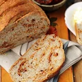 Pikantny chleb z chilli i pieprzem cayenne