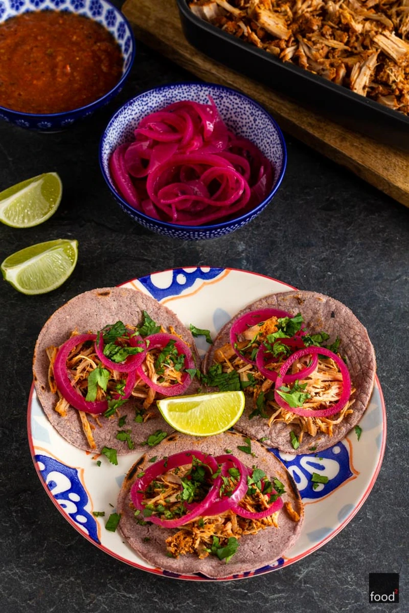 Tacos de birria de cerdo