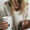 Jasny sweterek