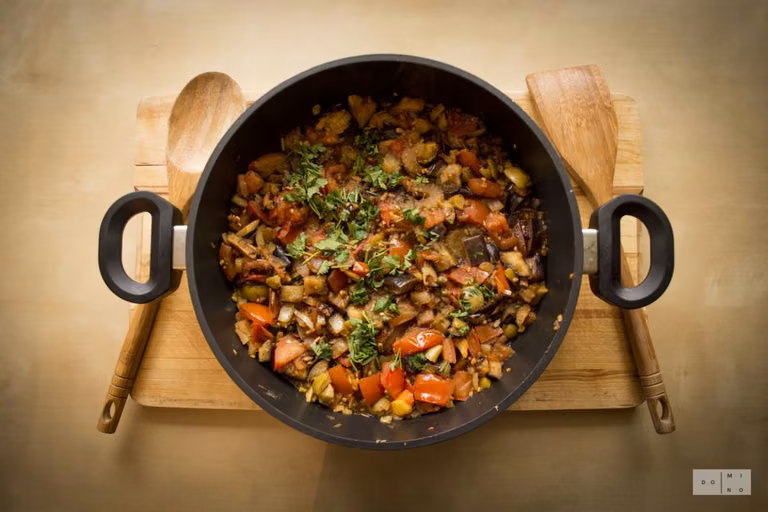 Caponata - wegetariański gulasz