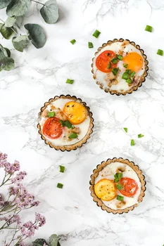 Tartaletki orkiszowe z jajkiem i boczkiem low FODMAP