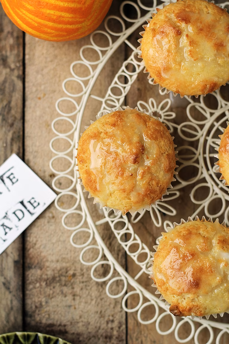 muffiny pomarańczowe z białą czekoladą