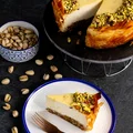 Sernik baklava z pistacjami i orzechami włoskimi