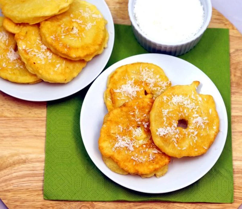Ananasy w cieście