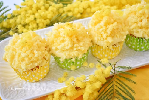 Muffin mimoza z kremem pasticcera na Dzień Kobiet
