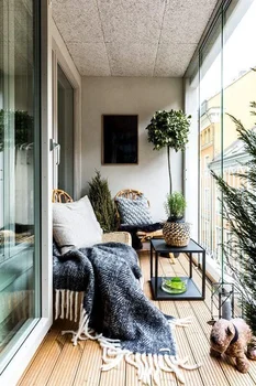 Przeszklony balkon