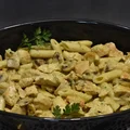 Penne z kurczakiem oraz pieczarkami