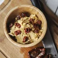Hummus z suszonymi pomidorami