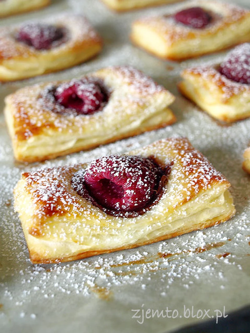 Ciasteczka z nutellą i malinami