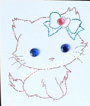 Uroczy haftowany kotek- idealny na Dzień Dziecka