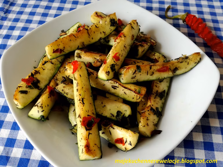 Smażona cukinia na ostro - 45 kcal!