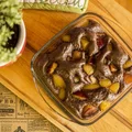Pełnoziarnisty omlet pieczony ze śliwkami