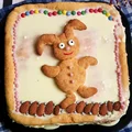 Mazurek z mlekiem w proszku z konfiturą z czerwonej porzeczki
