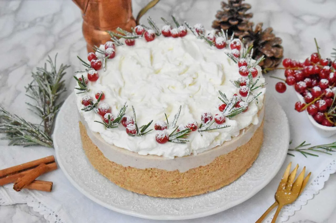 Świąteczny sernik piernikowy na zimno