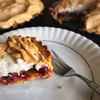 Krucha tarta z żurawiną i bezą