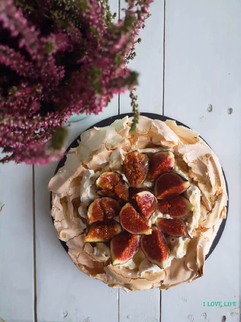 Pavlova z figami