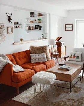 Pomarańczowa sofa