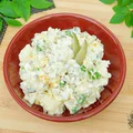 Kartoffelsalat - niemiecka sałatka ziemniaczana - Wędrówki po kuchni