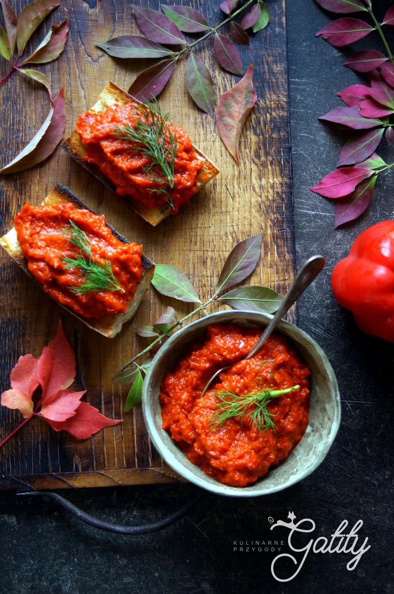 Pasta  z czerwonej papryki dla leniwych